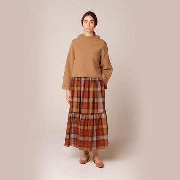 Bottle neck knit pullover / Big tartan check skirt