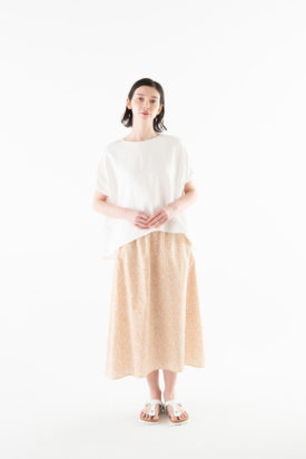 Cotton twill pullover blouse / Small flower print skirt