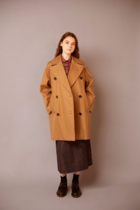 Cotton big collar coat / Check round collar shirt / Denim tight skirt