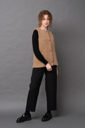 Boa vest / Chambray waltz twill pants